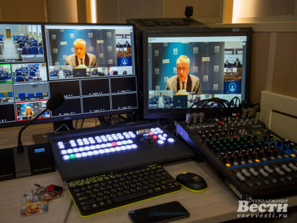 Александр Дрозденко ответил на вопросы жителей Ленобласти