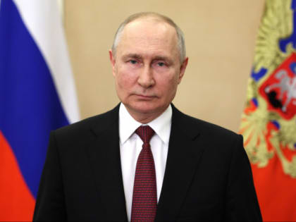 Путин призвал наладить системную работу с новыми техническими идеями по СВО