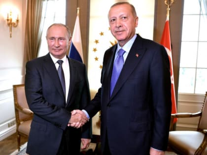 Барабулька, кефаль, птичье молоко: стало известно, чем Путин угощал Эрдогана во время обеда в Сочи (фото меню)