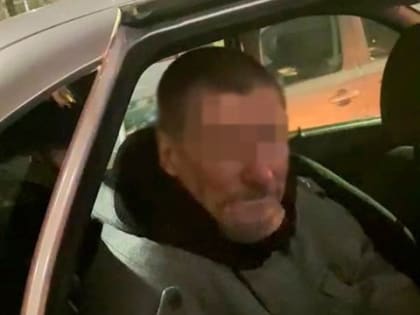 В Петербурге фельдшер скорой помощи получила костылем по голове от пациента