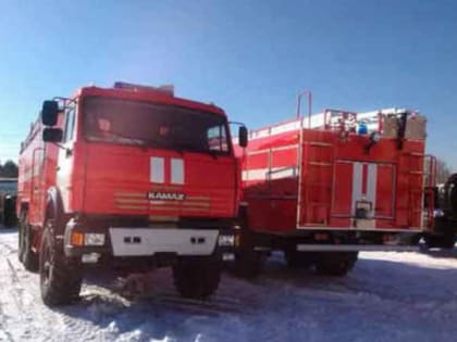 На военном аэродроме под Петербургом полыхнуло — такова легенда учений