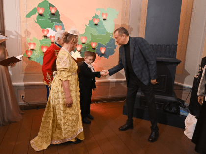 В Ленобласти дан старт Году семьи