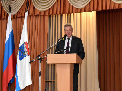 Руководители Новодевяткинского поселения отчитались по итогам работы за прошлый год