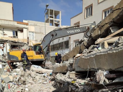 «Не хватает только времени для сна и тишины». Добровольцы «Экстремума» продолжают работы в Турции (фото)