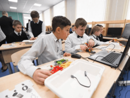 В благодарность за неустанный труд