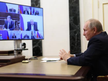 Путин призвал не дать недоброжелателям раскачать ситуацию в стране