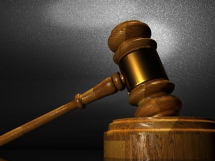 Суд в Петербурге оштрафовал 56-летнего мужчину за списывание на ЕГЭ по математике