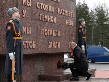 Путин поручил модернизировать «Дорогу жизни»