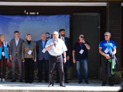 Владимир Журавлёв выступил на открытии Слёта Молодежного актива Ленобласти