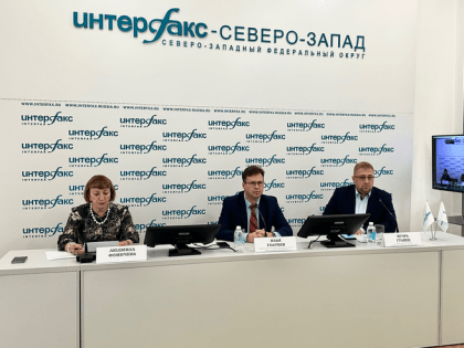 Около 98 тысяч ребят отдохнуло в 550 детских лагерях Ленобласти за три летних месяца