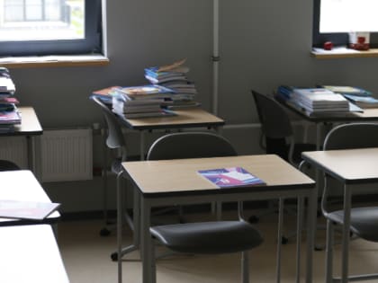 Более 430 петербургских классов отправили на карантин в связи с гриппом