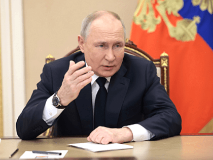 В РОССИИ СТАРТОВАЛ ГОД ПЕДАГОГА И НАСТАВНИКА