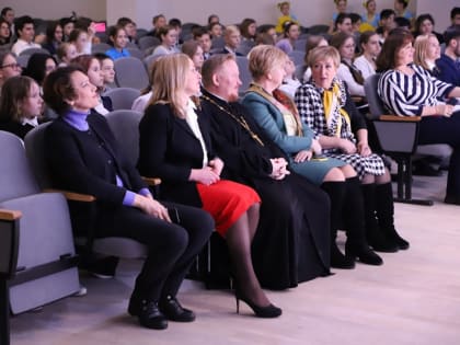 Настоятель храма Августовской иконы Божией Матери п,Бугры принял участие в торжественном открытии первичного отделения Российского движения детей и молодежи "Движение первых&q