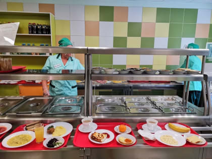 Школьное питание бесплатно – для большего числа детей из многодетных семей