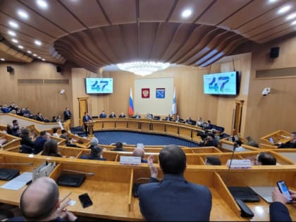 Почетных увидели насквозь