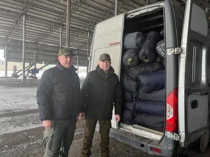 Депутат Госдумы от Ленобласти Сергей Яхнюк встретился с мобилизованными в зоне СВО