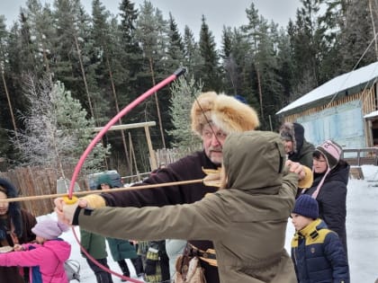 Участники детского приходского театра «Лествица» при Свято-Ильинском храме Выборга совершили поездку в тематический парк «Арктика»- интерактивный музей под открытым небом