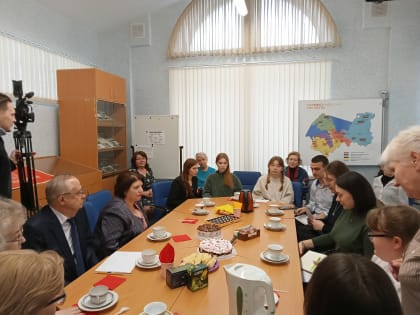 Учителя от Бога: в Гатчине студенты встречаются с представителями династий педагогов