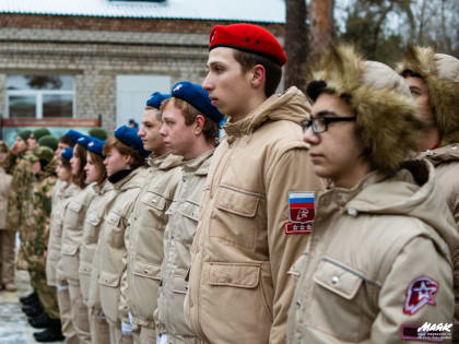 В Сосновом Бору подростки впервые приняли присягу Юнармии