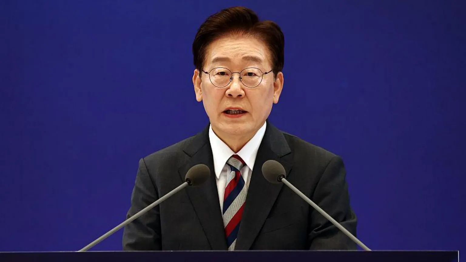 South Korea Unveils $880bn Plan to Boost Chip Manufacturing and AI Capabilities
