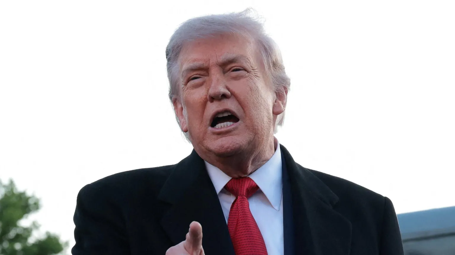 US President Trump Wades into Football Politics, Sparks Controversy
