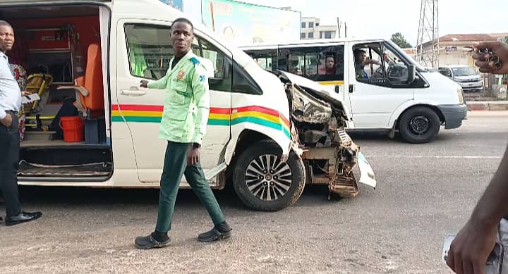 Four-Vehicle Collision at Tech Junction-Top High: Ambulance Blamed for Rush Hour Chaos