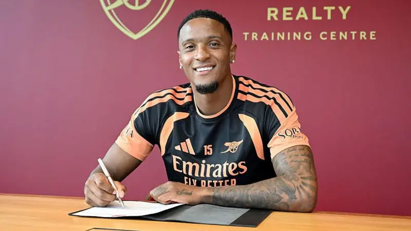Ezri Konsa Completes £55m Transfer to Arsenal Amid Villa’s Financial Constraints