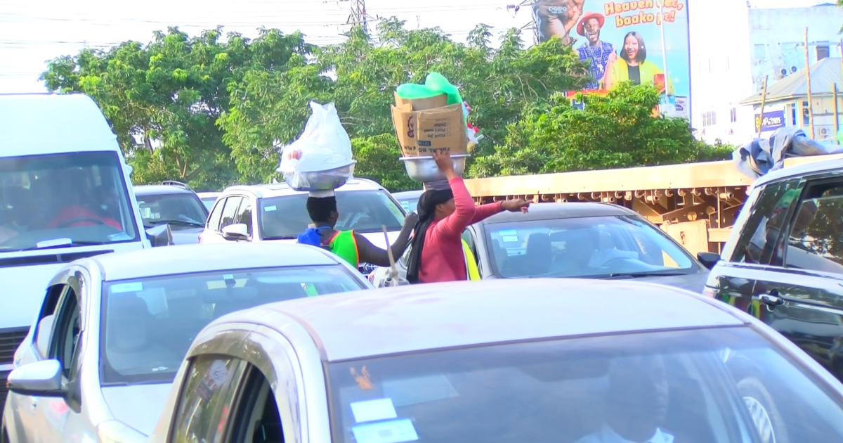 Antioxidant‑Rich Diet Cuts Air‑Pollution Symptoms Among Accra Street Vendors, Study Finds