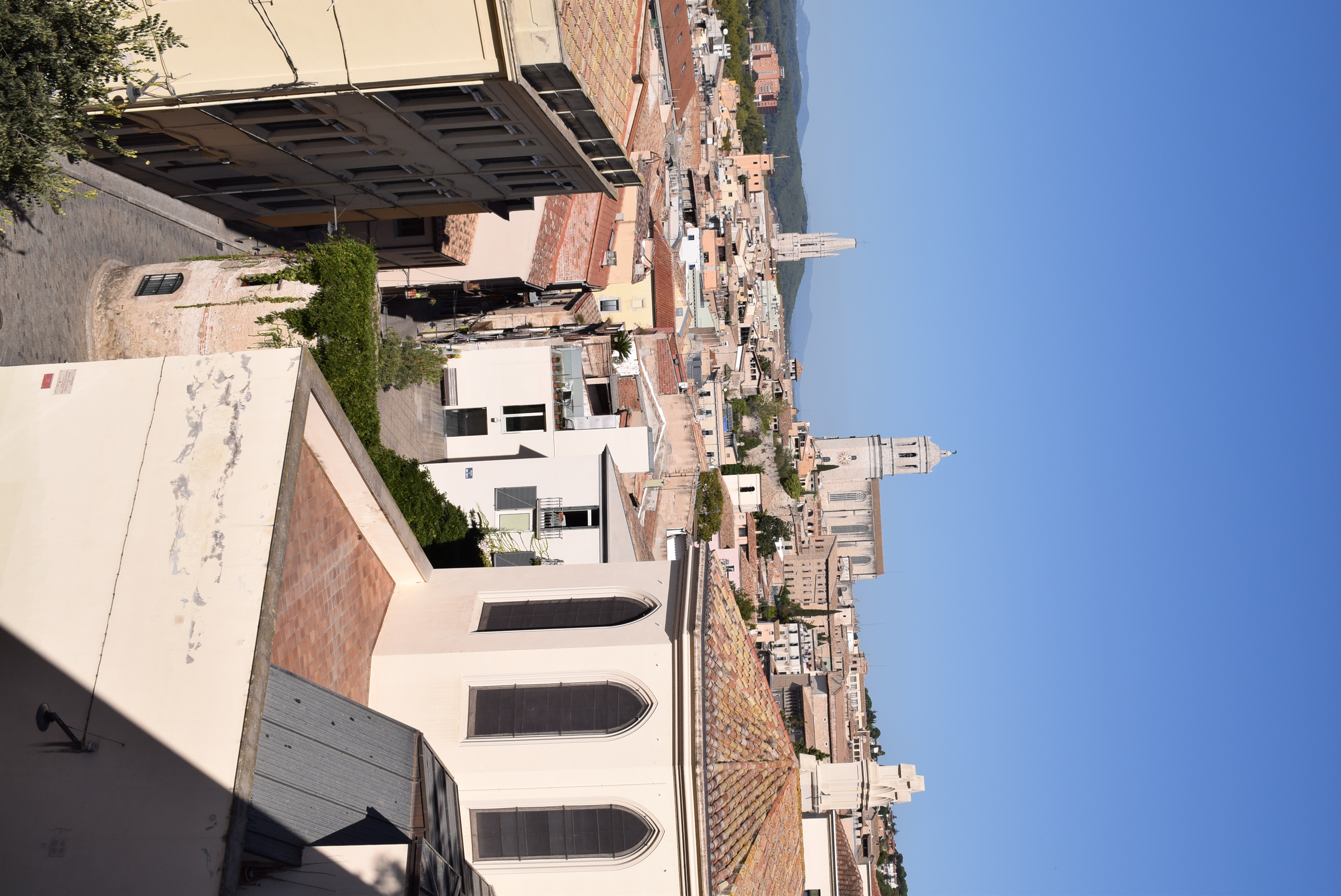 Girona city walls