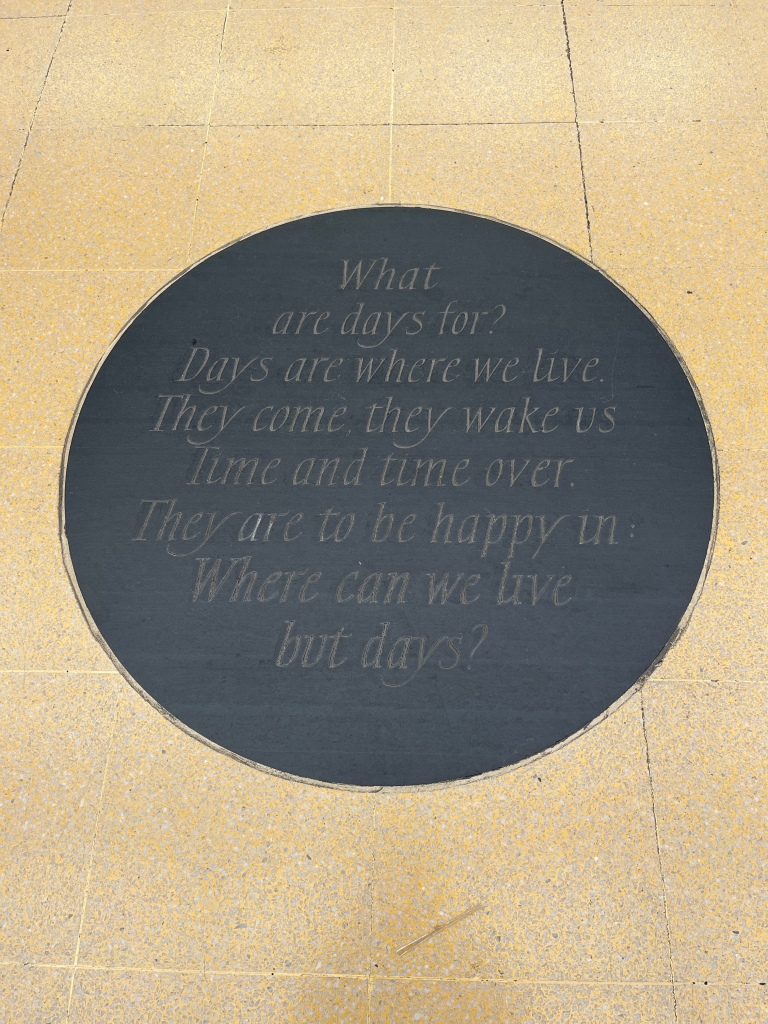 Philip Larkin quote at Hull railway station.