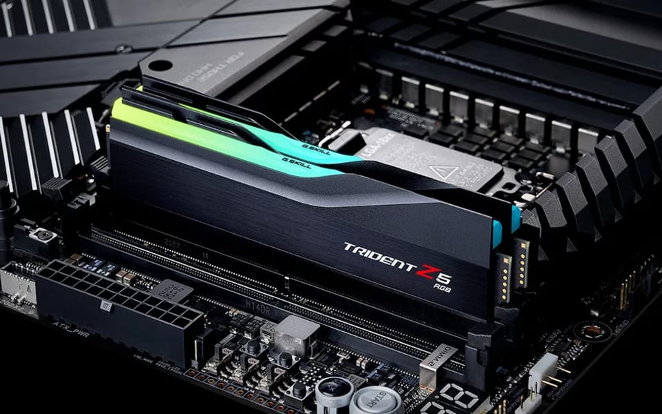 İnce RGB ışık çubuğu