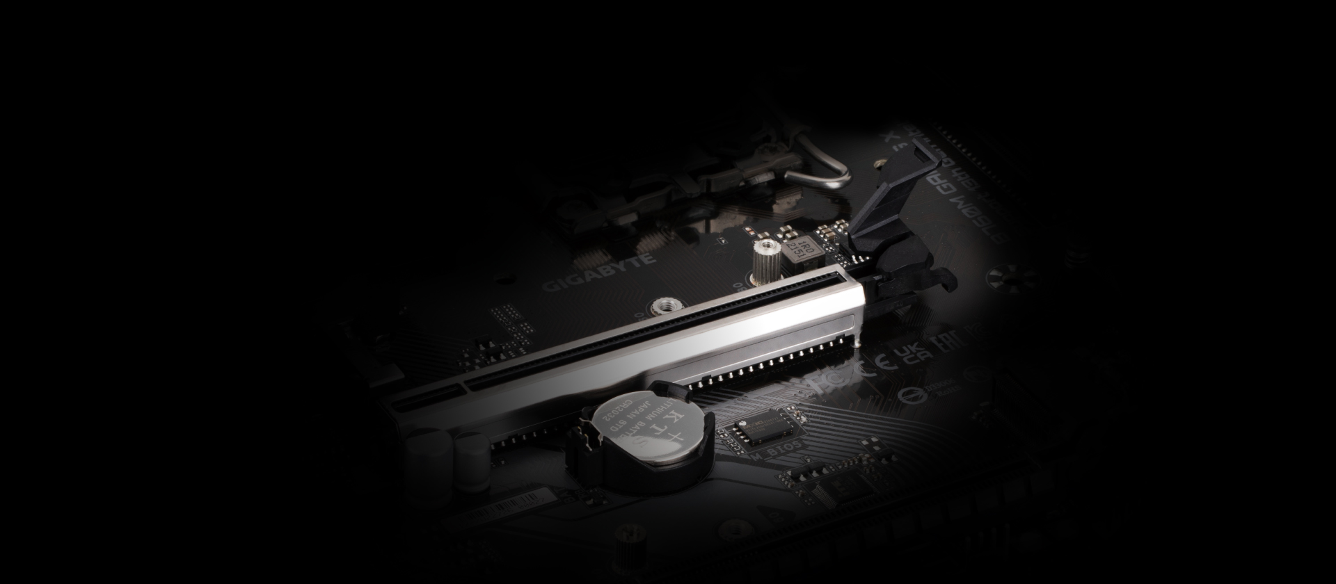 B760M GAMING X DDR4 EZ-Latch PCIe