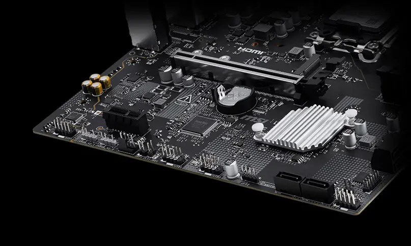 PRO H810M-E PCIe ve M.2 yerleşimi