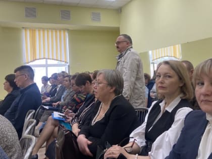 Михаил Ершов и Екатерина Есина провели рабочее совещание по формированию медицинских классов в Восточном управленческом округе