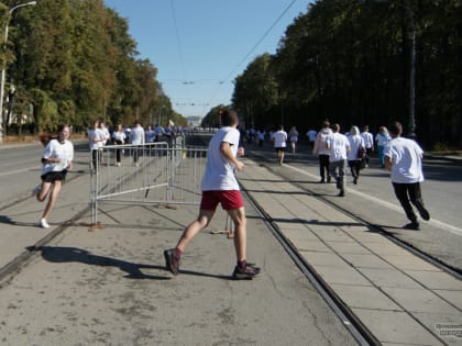 В Екатеринбурге в день проведения «Кросса нации» изменят движение транспорта