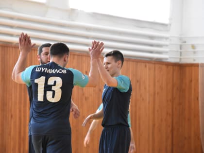 Мини-футбол Краснотурьинска: «Лидер» встрепенулся, «Юность» повзрослела досрочно, во второй группе — интрига