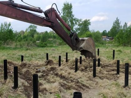 В Таёжном Свердловской области забили первые сваи домов для погорельцев