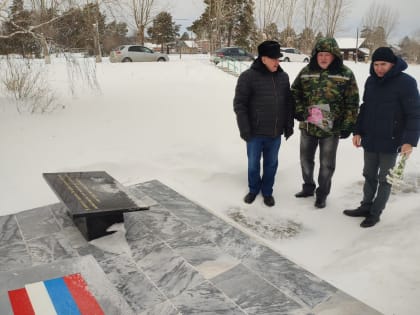 "Дяденька, а вы в Афгане почтальоном служили?" Артемовские ветераны проводят в школах уроки мужества