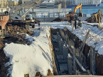 Центр бокса: рабочие приступили к устройству фундамента