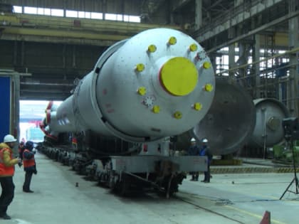 Впервые в России построен реактор, который способен перерабатывать нефть в бензин