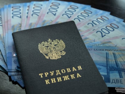 В Екатеринбурге на зарплату 500 тысяч ищут стоматолога-хирурга-имплантолога