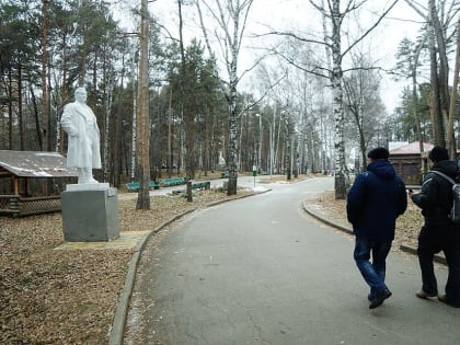 «Посвящаю всем хейтерам»: стих экс-директора ЦПКиО в Екатеринбурге попал в сборник лучших по версии Esquire