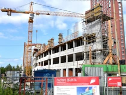 Строители в августе приступят к возведению кровли у детской поликлиники ДГБ №9 в Екатеринбурге