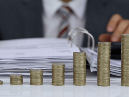 О доходах и расходах