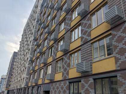 В Екатеринбурге квартиры на первом этаже новостроек дешевле на 13%