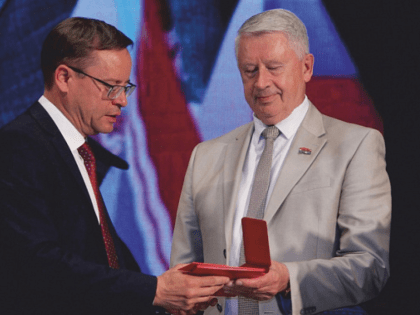 Экс-спасатель оспаривает звание почётного гражданина для председателя думы Каменска-Уральского