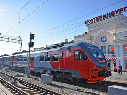 На СвЖД увеличат число вагонов в пригородных поездах Екатеринбург – Алапаевск
