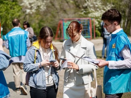 Работа свердловских волонтёров нацпроекта «Жилье и городская среда» признана самой эффективной в России