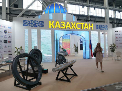 Казахстан на «Иннопроме» в Екатеринбурге угостил участников «цифровым алкоголем»