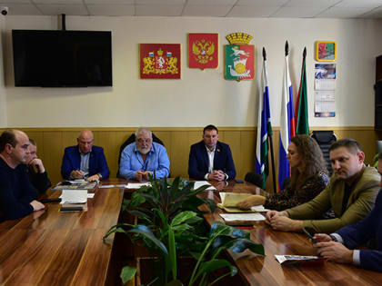 На заседании Общественной палаты округа рассмотрен ряд важных вопросов